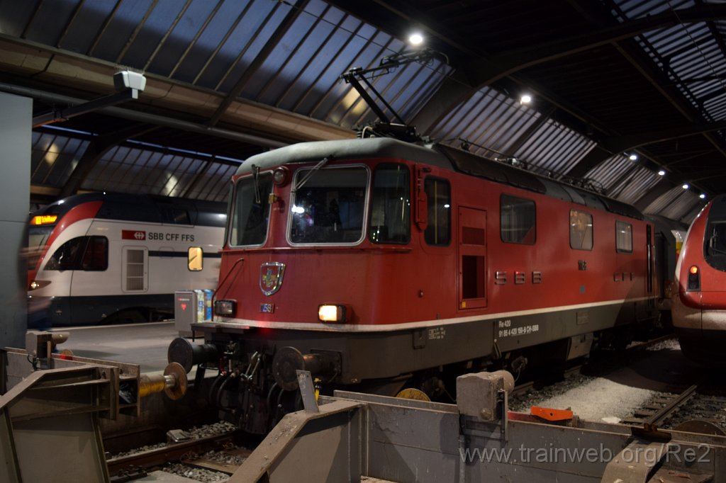 3974-0016-050716.jpg - SBB-CFF Re 4/4'' 11158 (Re 420.158-8)  (Re 91 85 4 420 158-8 CH-SBB) / Zürich HB 5.7.2016