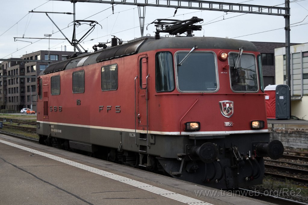 9486-0043-251124.jpg - SBB-CFF Re 4/4'' 11158 (Re 420.158-8)  (Re 91 85 4 420 158-8 CH-SBB) / Rheinfelden 25.11.2024