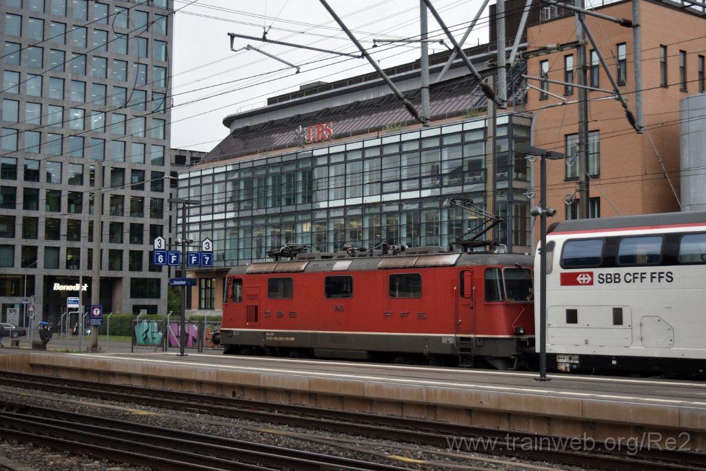 9061-0023-230424.jpg - SBB-CFF Re 4/4'' 11159 (Re 420.159-6)  (Re 91 85 4 420 159-6 CH-SBB) / Zürich-Altstetten 23.4.2024