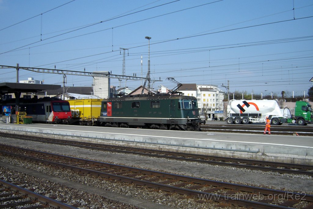 1142-0011-140306.jpg - SBB-CFF Ref 4/4'' 11160 ''Test Klimaanlage'' / Rotkreuz 14.3.2006