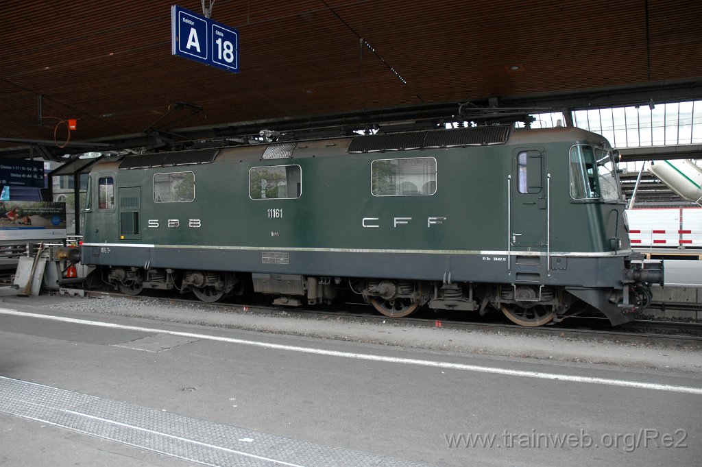 2463-0043-260612.jpg - SBB-CFF Re 4/4'' 11161 / Zürich HB 26.6.2012
