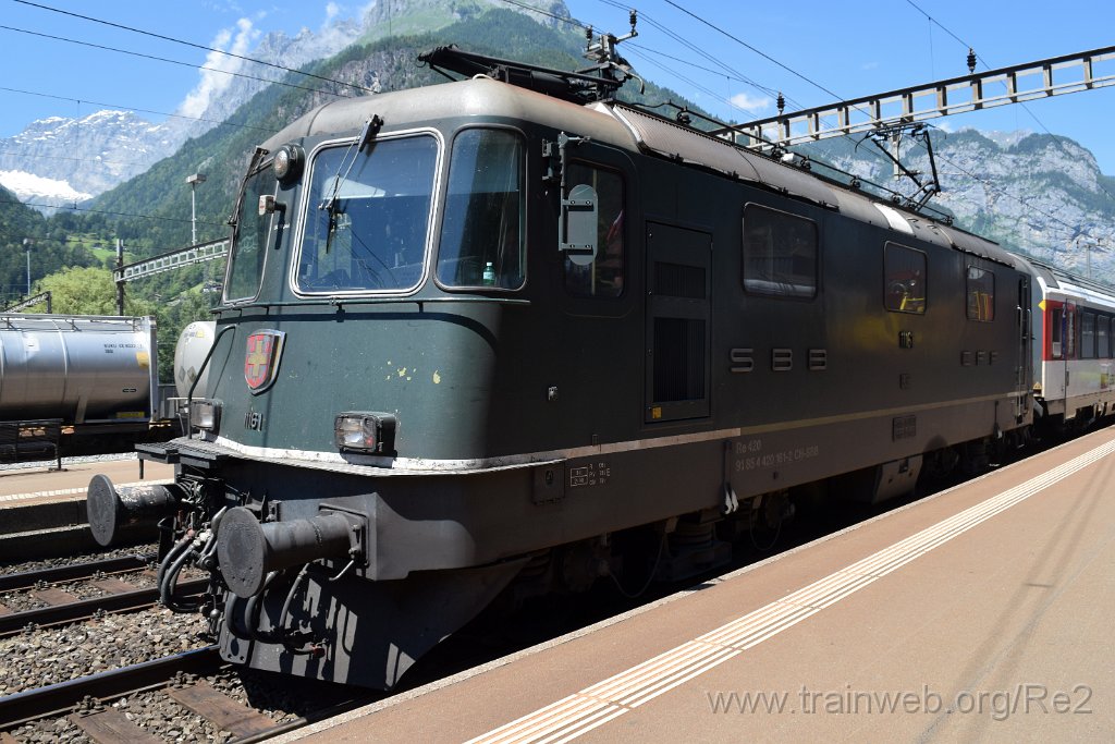 3975-0003-070716.jpg - SBB-CFF Re 4/4'' 11161 (Re 420.161-2)  (Re 91 85 4 420 161-2 CH-SBB) / Arth-Goldau 7.7.2016