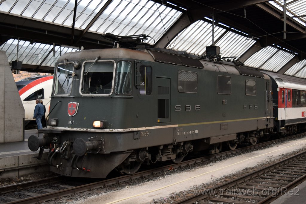 4265-0011-131116.jpg - SBB-CFF Re 4/4'' 11161 (Re 420.161-2)  (Re 91 85 4 420 161-2 CH-SBB) / Zürich HB 13.11.2016