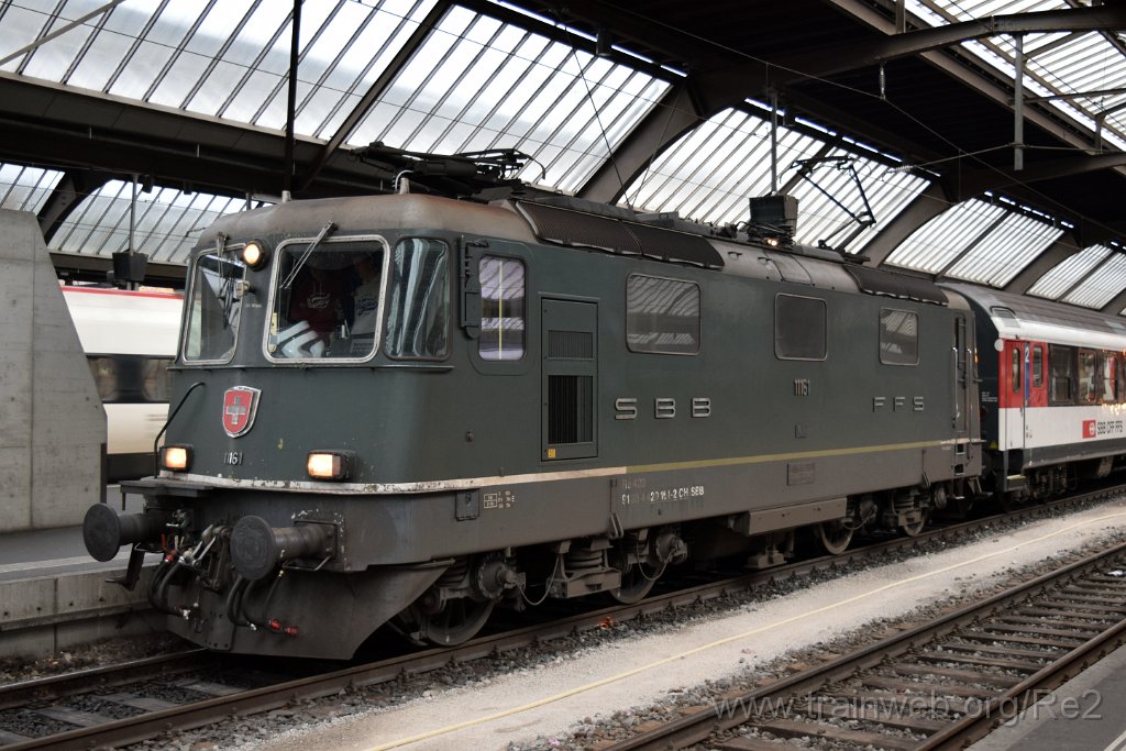 4265-0037-131116.jpg - SBB-CFF Re 4/4'' 11161 (Re 420.161-2)  (Re 91 85 4 420 161-2 CH-SBB) / Zürich HB 13.11.2016