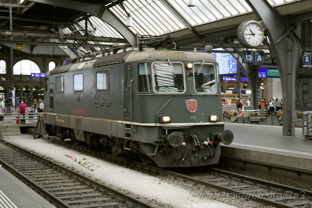 8735-0002-260823.jpg - SBB-CFF Re 4/4'' 11161 (Re 420.161-2)  (Re 91 85 4 420 161-2 CH-SBB) / Zürich HB 26.8.2023