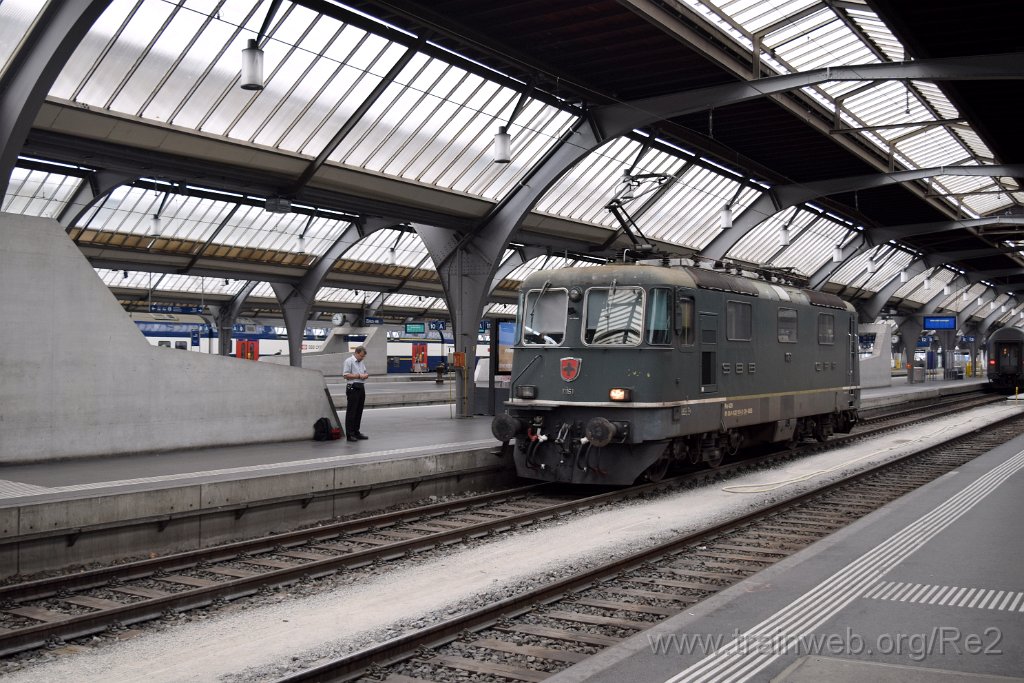 8735-0020-260823.jpg - SBB-CFF Re 4/4'' 11161 (Re 420.161-2)  (Re 91 85 4 420 161-2 CH-SBB) / Zürich HB 26.8.2023