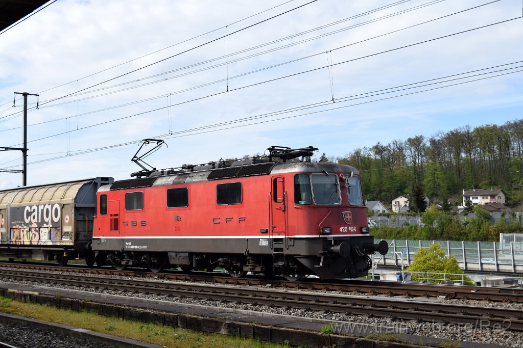8488-0020-260423.jpg - SBBC Re 4/4'' 11162 (Re 420.162-0)  (Re 91 85 4 420 162-0 CH-SBBC) / Killwangen-Spreitenbach 26.4.2023
