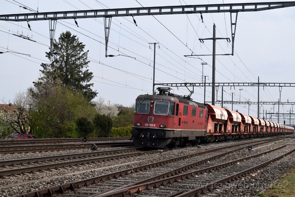 5411-0010-160419.jpg - SBBC Re 4/4'' 11163 (Re 420.163-8)  (Re 91 85 4 420 163-8 CH-SBBC) / Rümlang 16.4.2019