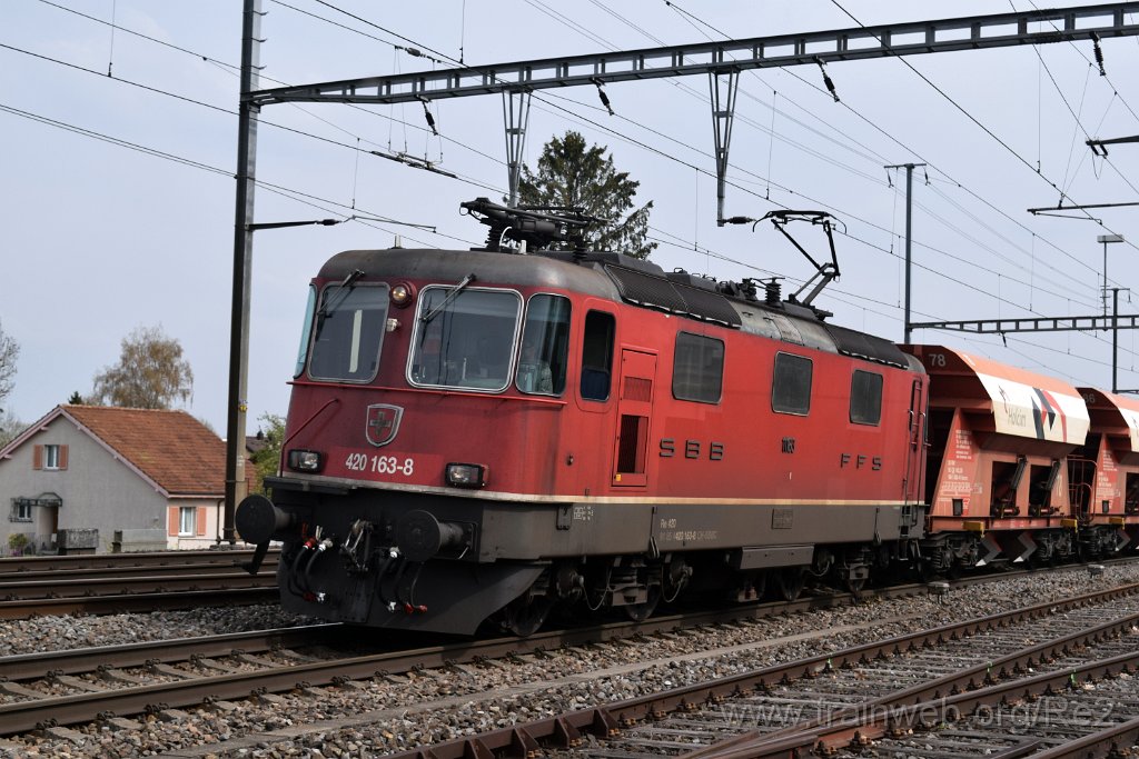 5411-0013-160419.jpg - SBBC Re 4/4'' 11163 (Re 420.163-8)  (Re 91 85 4 420 163-8 CH-SBBC) / Rümlang 16.4.2019