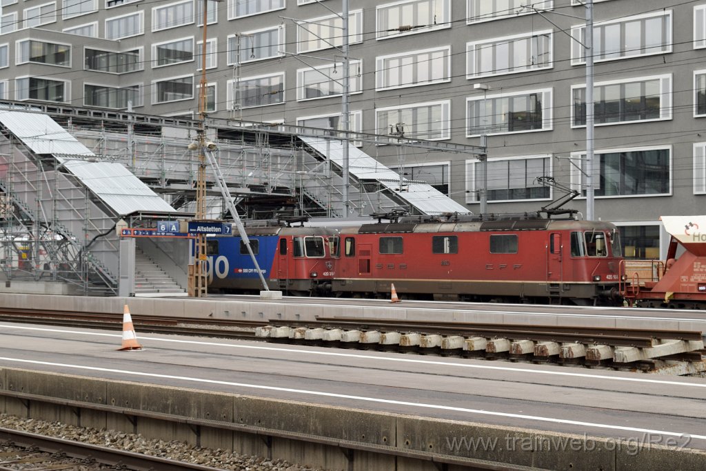 5578-0012-200619.jpg - SBBC Re 420.310-5 (Re 91 85 4 420 310-5 CH-SBBC) + SBBC Re 4/4'' 11163 (Re 420.163-8)  (Re 91 85 4 420 163-8 CH-SBBC) / Zürich-Altstetten 20.6.2019