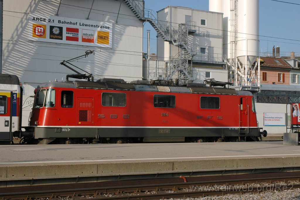 2170-0018-180811.jpg - SBB-CFF Re 4/4'' 11164 / Zürich HB 18.8.2011