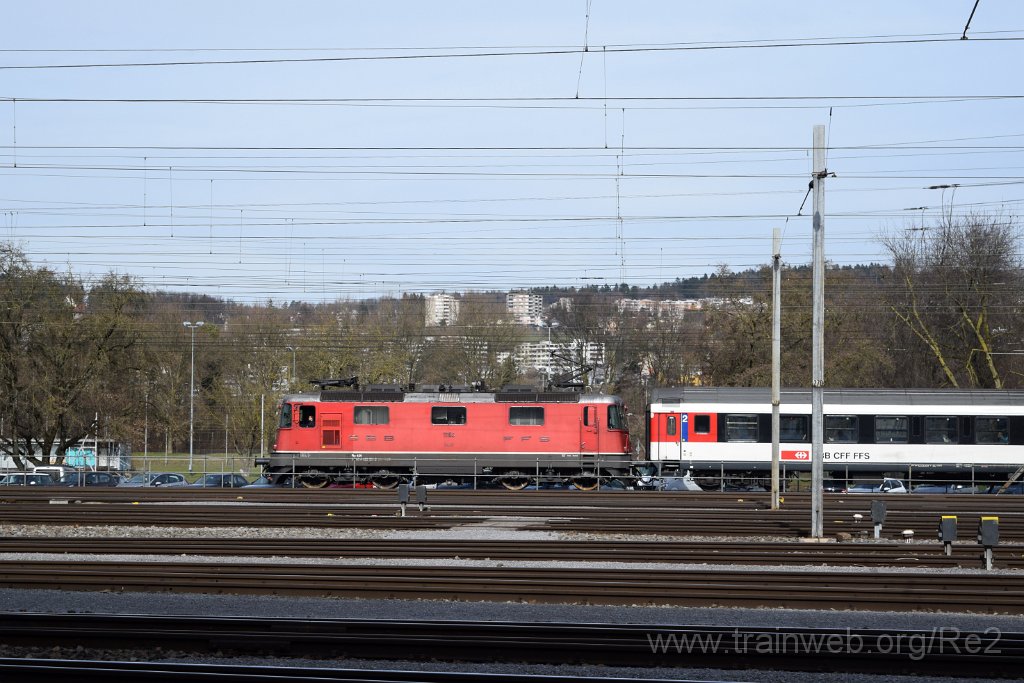 4390-0004-030317.jpg - SBB-CFF Re 4/4'' 11164 (Re 420.164-6)  (Re 91 85 4 420 164-6 CH-SBB) / Zürich-Mülligen 3.3.2017
