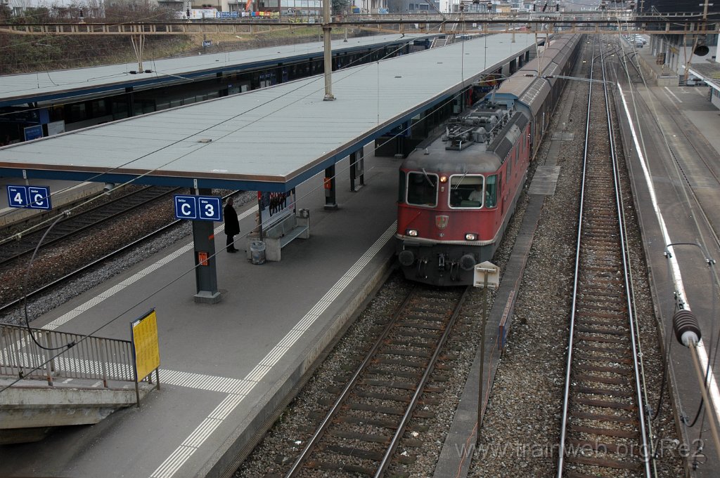 2065-0047-190211.jpg - SBB-CFF Re 4/4'' 11165 / Thalwil 19.2.2011