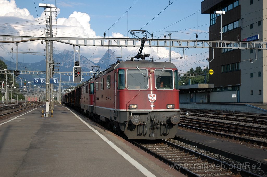 2914-0006-160813.jpg - SBB-CFF Re 4/4'' 11167 + SBB-CFF Re 4/4''' 11367 / Arth-Goldau 16.8.2013
