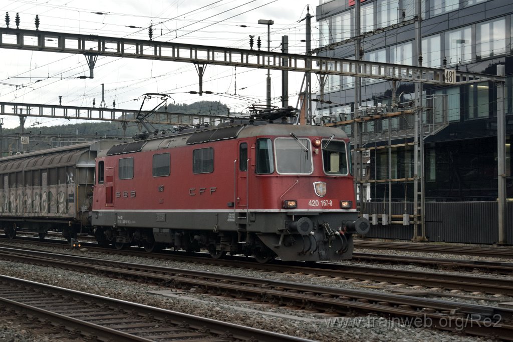 8202-0015-070922.jpg - SBBC Re 4/4'' 11167 (Re 420.167-9)  (Re 91 85 4 420 167-9 CH-SBBC) / Olten (Fachhochschule Nordwestschweiz) 7.9.2022