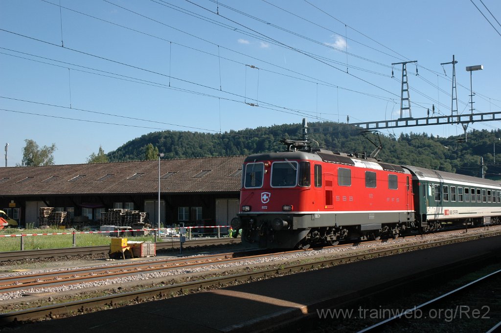 2461-0033-230612.jpg - SBB-CFF Re 4/4'' 11172 / Hüntwangen-Wil 23.6.2012