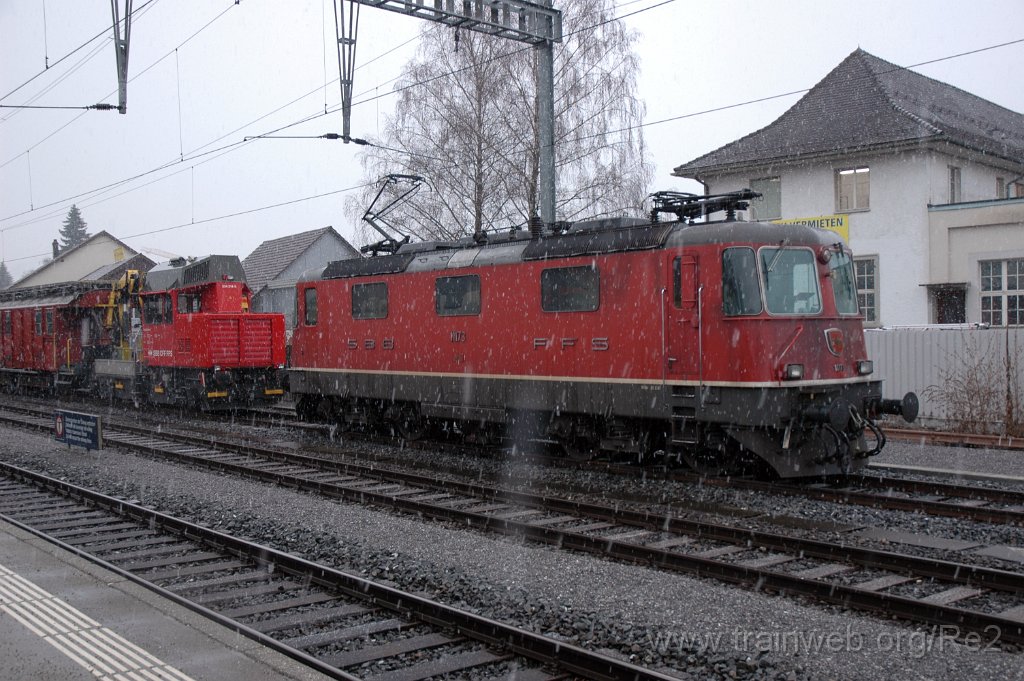 2332-0017-080312.jpg - SBB-CFF Ref 4/4'' 11173 + SBB-CFF Tm 234.214-5 / Hinwil 8.3.2012