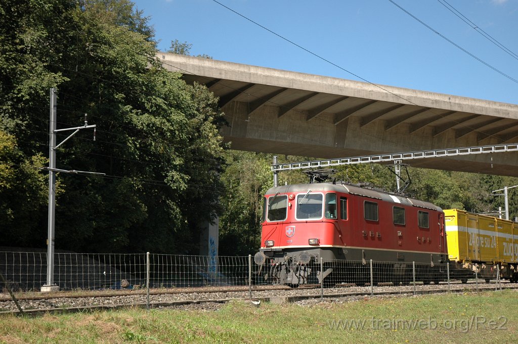 2192-0021-120911.jpg - SBB-CFF Re 4/4'' 11176 / Kemptthal 12.9.2011
