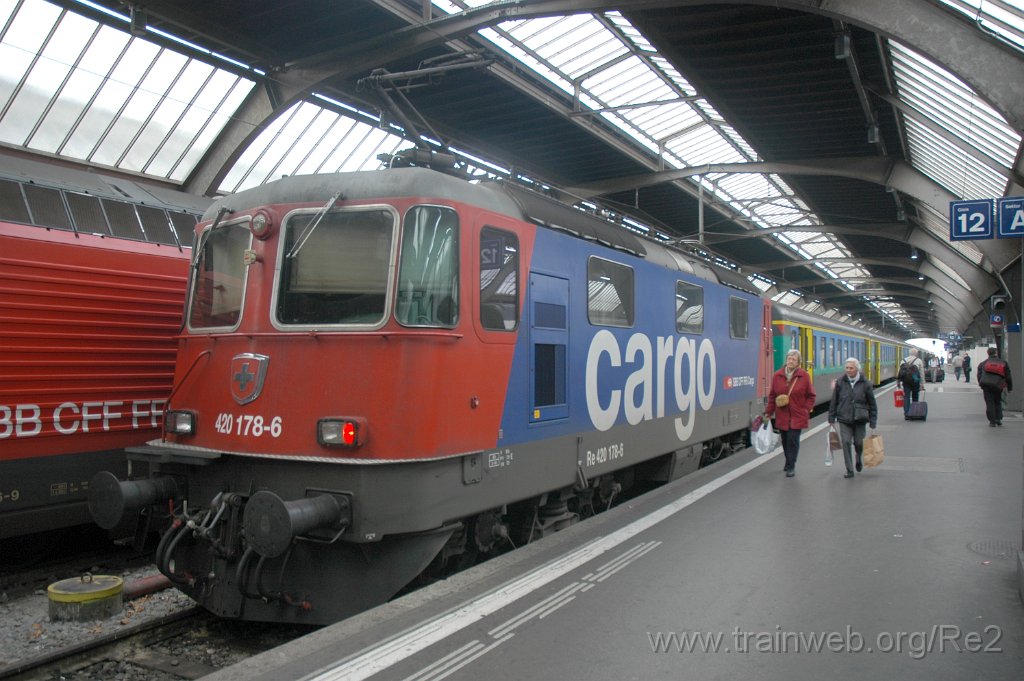 1799-0007-211109.jpg - SBBC Re 420.178-6 / Zürich HB 21.11.2009