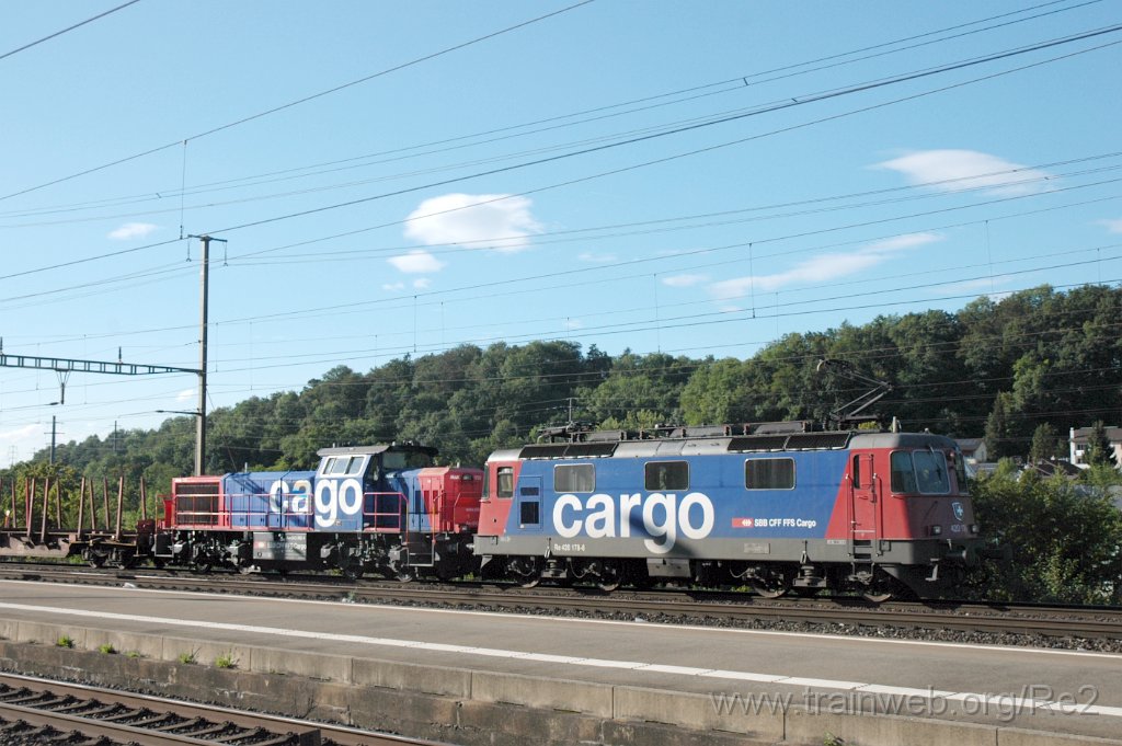 3232-0028-080814.jpg - SBBC Re 420.178-6 + SBBC Am 843.065-4 / Killwangen-Spreitenbach 8.8.2014
