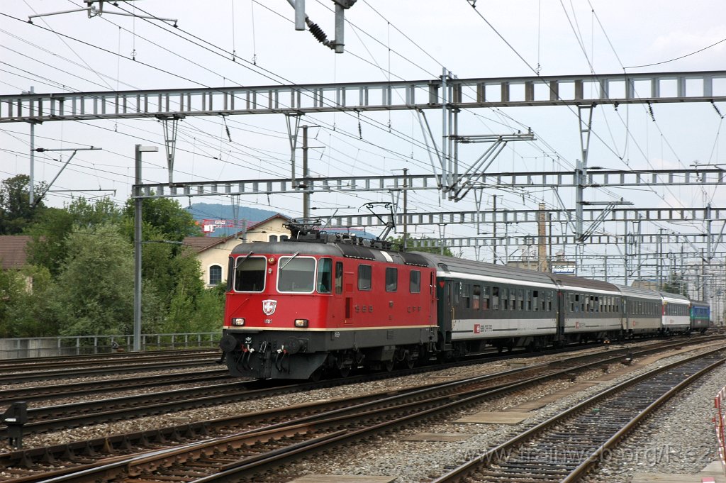 1949-0009-220710.jpg - SBB-CFF Re 4/4'' 11181 / Aarau 22.7.2010