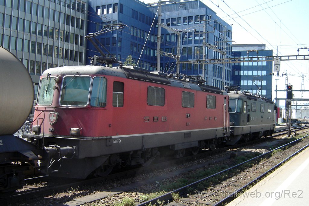 1311-0042-160407.jpg - SBB-CFF Ref 4/4'' 11183 + SBB-CFF Re 4/4'' 11344 / Zürich-Altstetten 16.4.2007