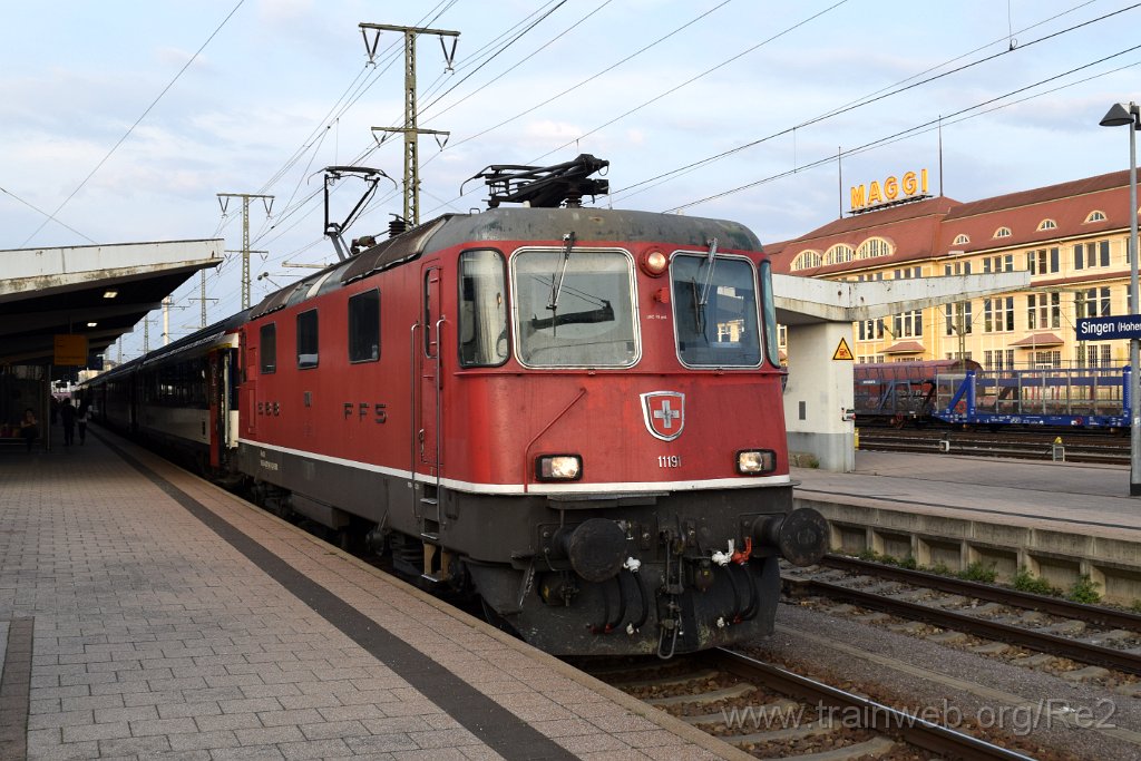 7987-0028-140422.jpg - SBB-CFF Re 4/4'' 11191 (Re 420.191-9)  (Re 91 85 4 420 191-9 CH-SBB) / Singen (Htw) 14.4.2022