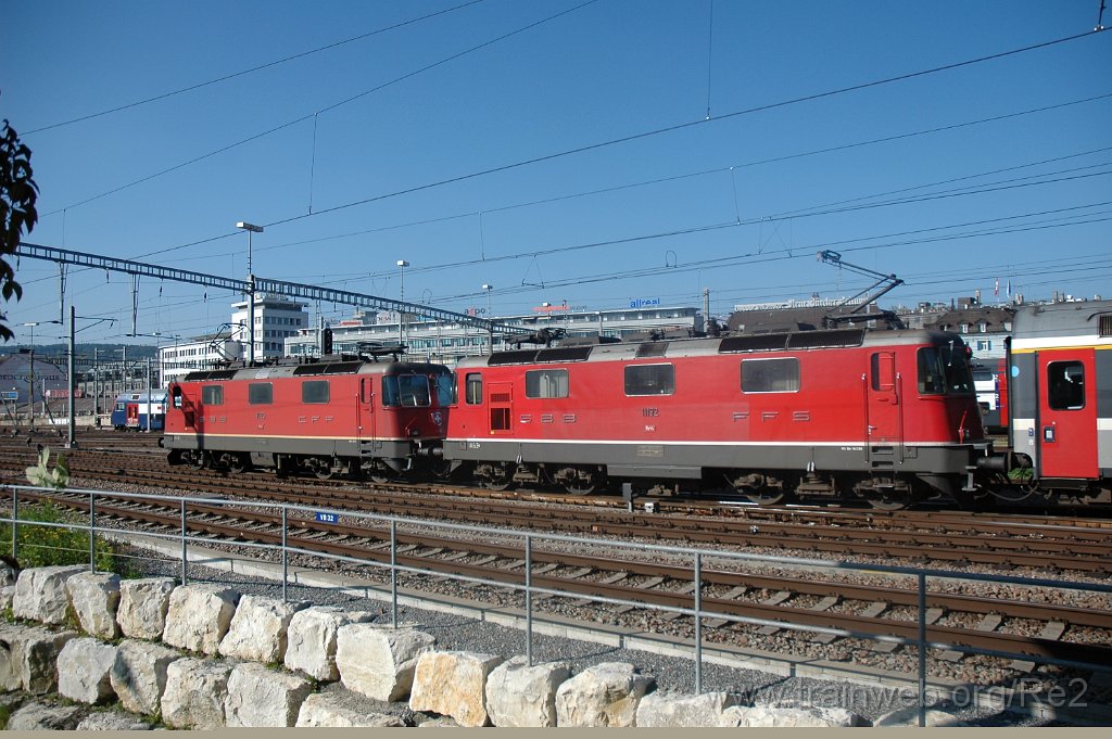 1552-0006-300808.jpg - SBB-CFF Re 4/4'' 11225 + SBB-CFF Re 4/4'' 11192 / Zürich HB 30.8.2008