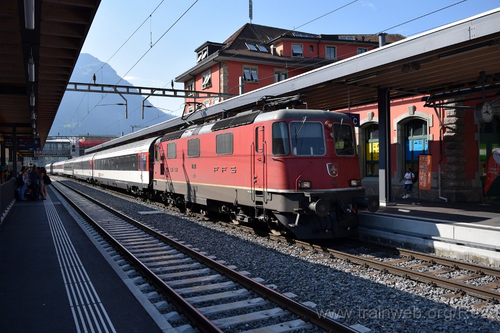 4133-0035-120916.jpg - SBB-CFF Re 4/4'' 11193 (Re 420.193-5)  (Re 91 85 4 420 193-5 CH-SBB) / Arth-Goldau 12.9.2016
