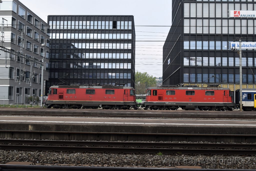 4399-0046-030417.jpg - SBB-CFF Re 4/4'' 11193 (Re 420.193-5)  (Re 91 85 4 420 193-5 CH-SBB) + SBB-CFF Re 4/4'' 11141 (Re 420.141-4)  (Re 91 85 4 420 141-4 CH-SBB) / Zürich-Altstetten 3.4.2017