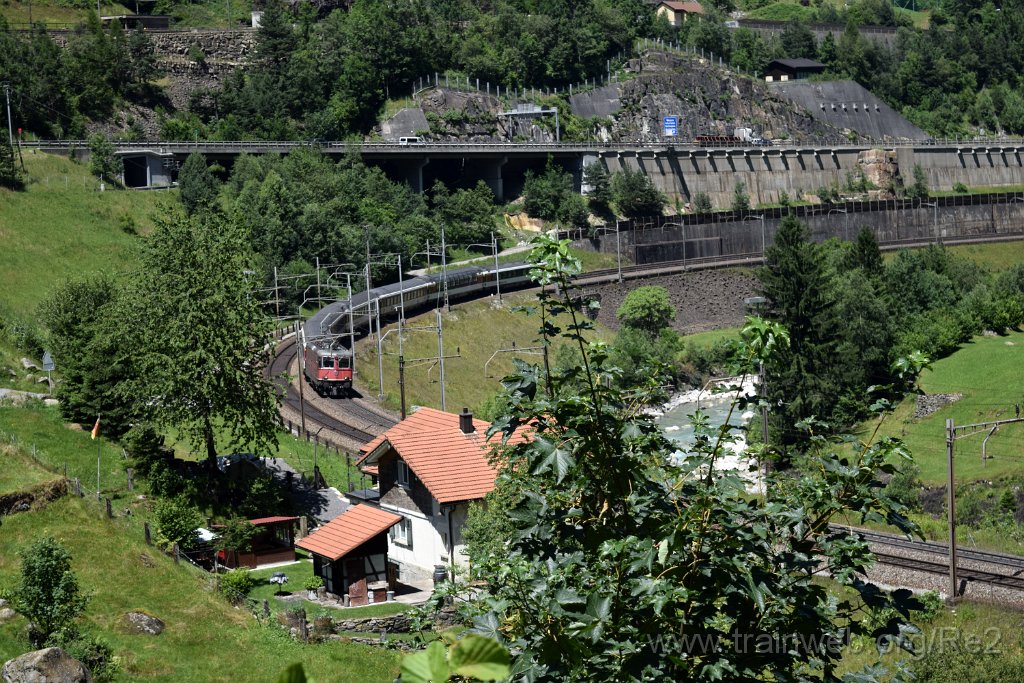 3978-0020-070716.jpg - SBB-CFF Re 4/4'' 11194 (Re 420.194-3)  / Wassen 7.7.2016
