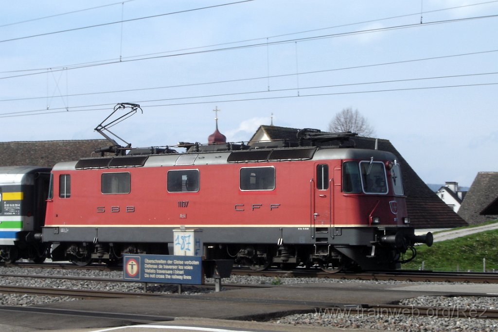 1292-0002-180307.jpg - SBB-CFF Re 4/4'' 11197 / Pfäffikon SZ 18.3.2007