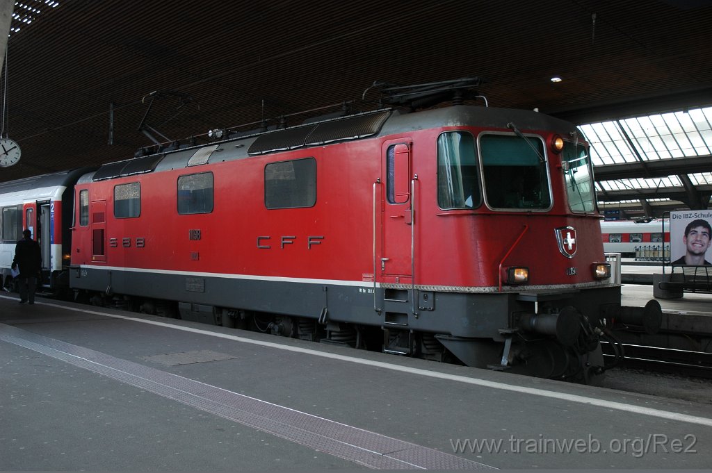 2073-0017-030311.jpg - SBB-CFF Re 4/4'' 11198 / Zürich HB 3.3.2011