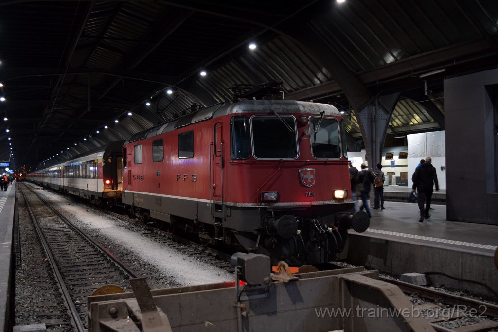 5202-0036-121118.jpg - SBB-CFF Re 4/4'' 11198 (Re 420.198-4)  (Re 91 85 4 420 198-4 CH-SBB) / Zürich HB 12.11.2018