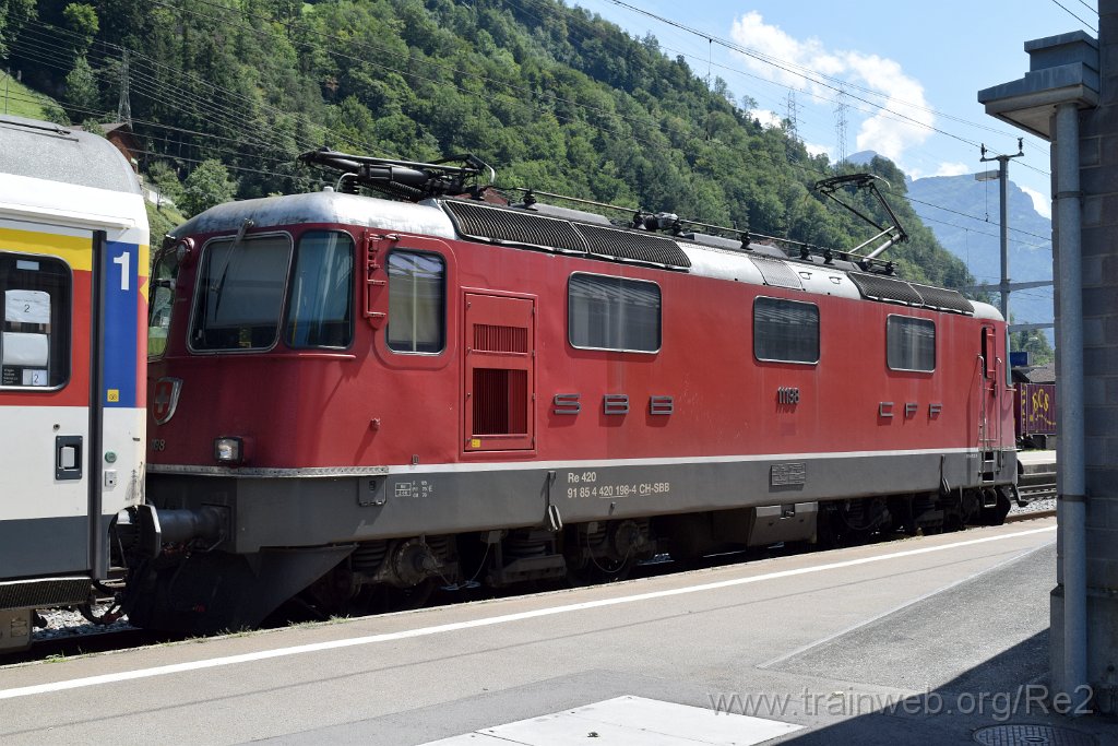 5648-0039-080819.jpg - SBB-CFF Re 4/4'' 11198 (Re 420.198-4)  (Re 91 85 4 420 198-4 CH-SBB) / Flüelen 8.8.2019