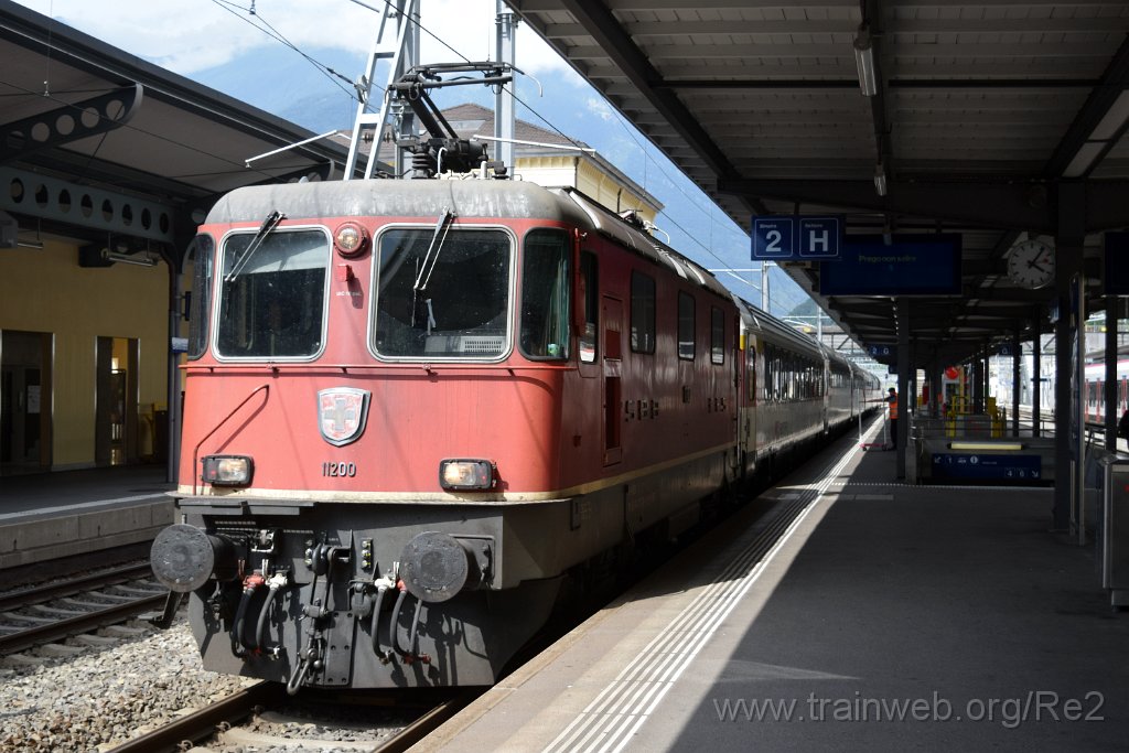 9196-0024-300624.jpg - SBB-CFF Re 4/4'' 11200 (Re 420.200-8)  (Re 91 85 4 420 200-8 CH-SBB) / Bellinzona 30.6.2024
