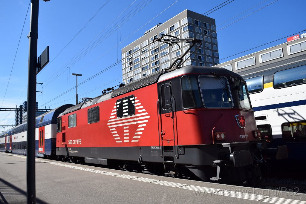 8717-0007-100823.jpg - SBB-CFF Re 420.201-6 (Re 91 85 4 420 201-6 CH-SBB) / Zürich-Altstetten 10.8.2023