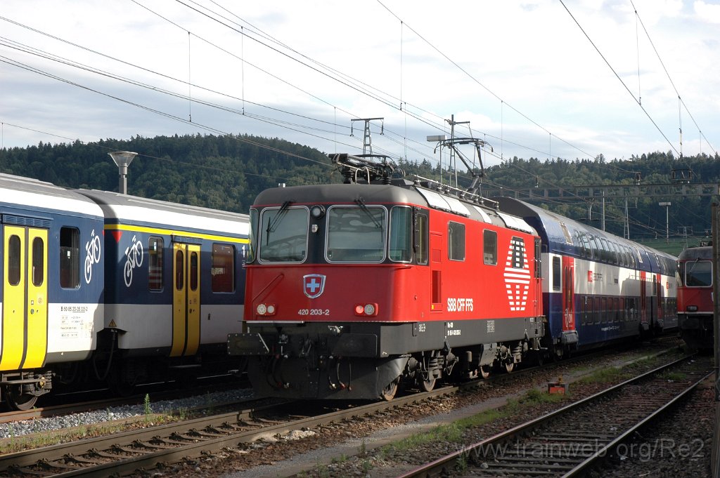 2505-0028-190712.jpg - SBB-CFF Re 420.203-2 (Re 91 85 4 420 203-2 CH-SBB) / Hüntwangen-Wil 19.7.2012