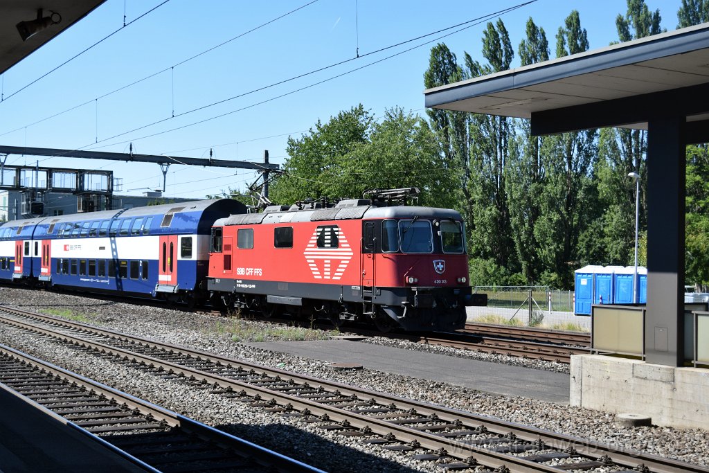 8142-0012-090822.jpg - SBB-CFF Re 420.203-2 (Re 91 85 4 420 203-2 CH-SBB) / Glanzenberg 9.8.2022