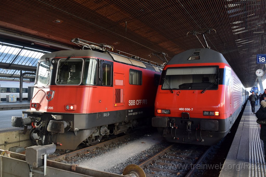 3787-0043-071215.jpg - SBB-CFF Re 420.205-7 (Re 91 85 4 420 205-7 CH-SBB) + SBB-CFF Re 460.036-7 ''Franches-Montagnes'' / Zürich HB 7.12.2015