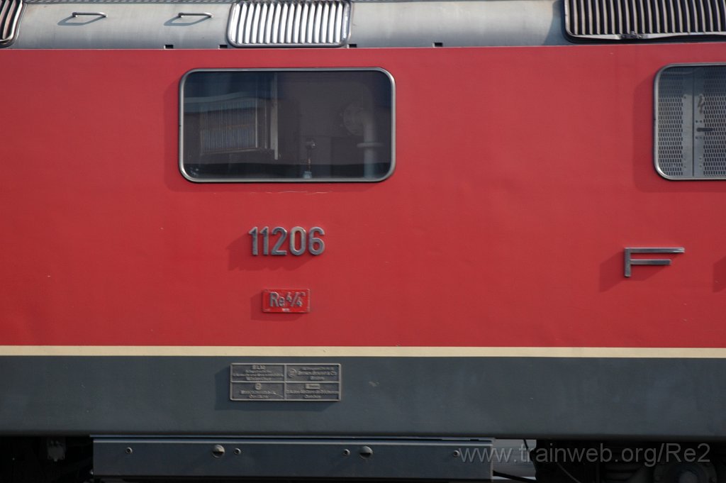3046-0001-140314.jpg - SBB-CFF Re 4/4'' 11206 / Immensee 14.3.2014