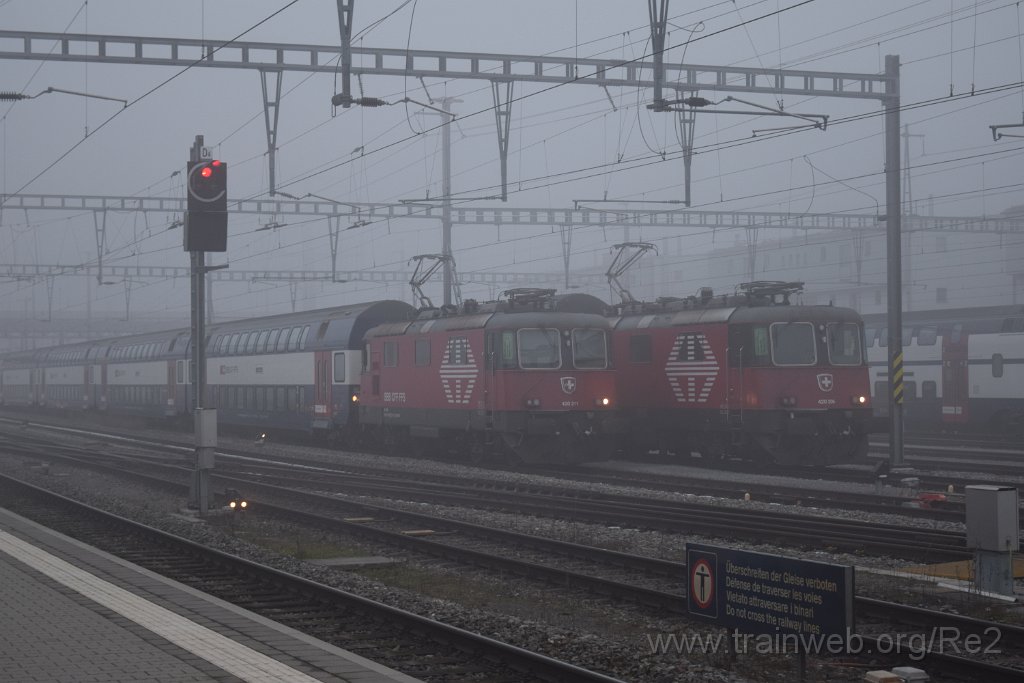 7847-0007-150122.jpg - SBB-CFF Re 420.211-5 (Re 91 85 4 420 211-5 CH-SBB) + SBB-CFF Re 420.206-5 (Re 91 85 4 420 206-5 CH-SBB) / Rapperswil 15.1.2022