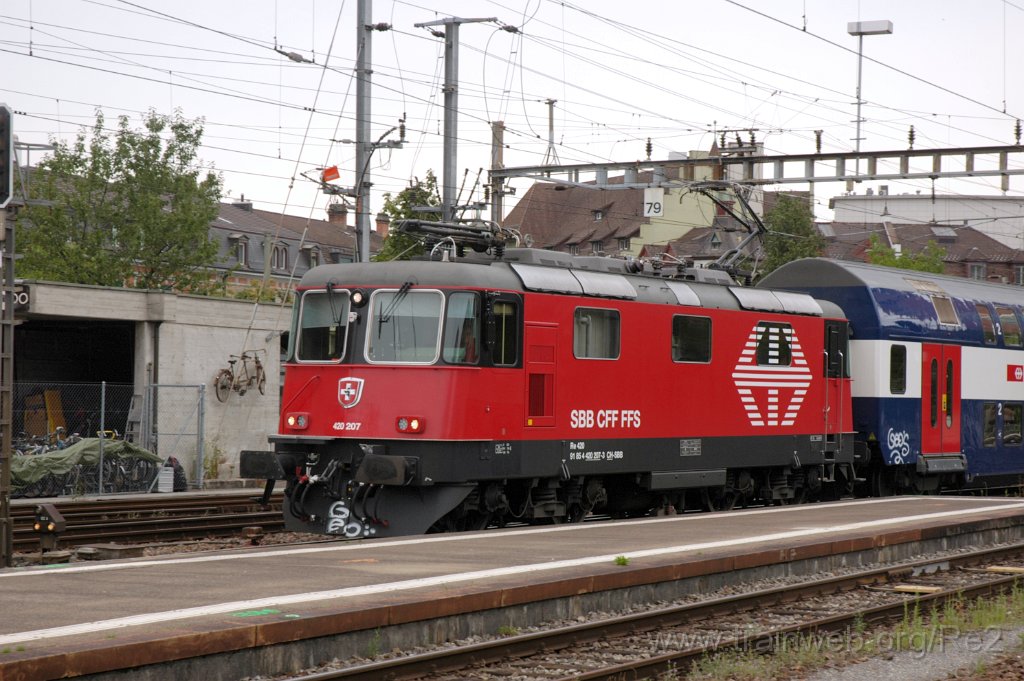 3221-0048-060814.jpg - SBB-CFF Re 420.207-3 (Re 91 85 4 420 207-3 CH-SBB) / Winterthur 6.8.2014