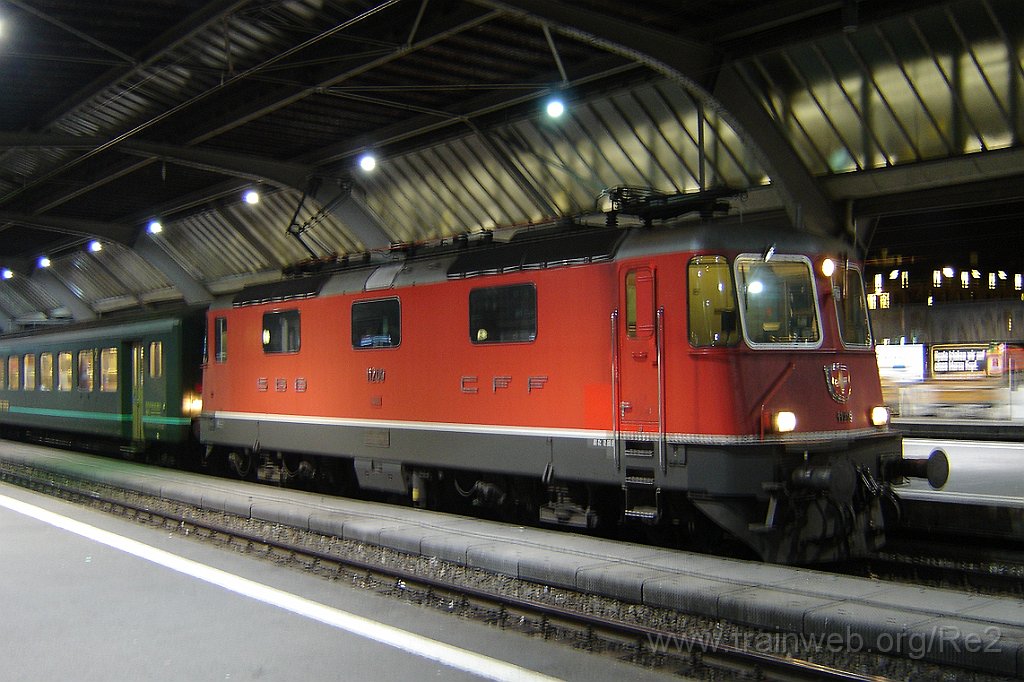 1008-0049-210105.jpg - SBB-CFF Re 4/4'' 11209 / Zürich HB 21.1.2005