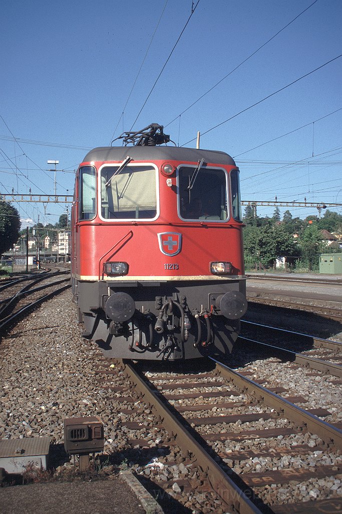 0826-0035.jpg - Re 4/4" 11213 / Schaffhausen 31.7.2000