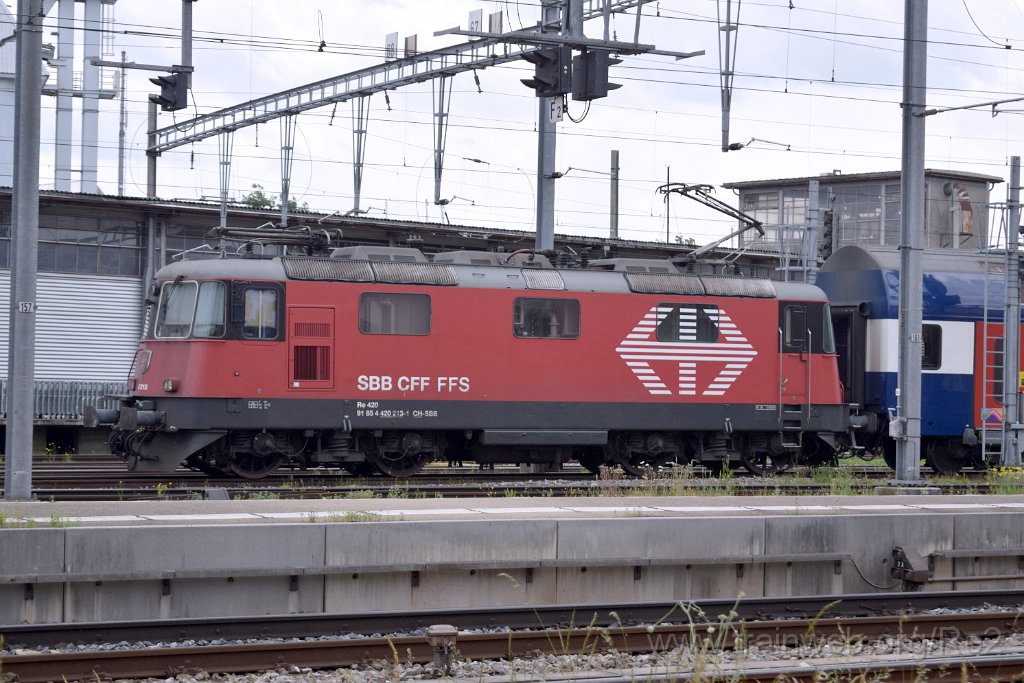 9797-0012-080625.jpg - SBB-CFF Re 420.213-1 (Re 91 85 4 420 213-1 CH-SBB) / Romanshorn 8.6.2025