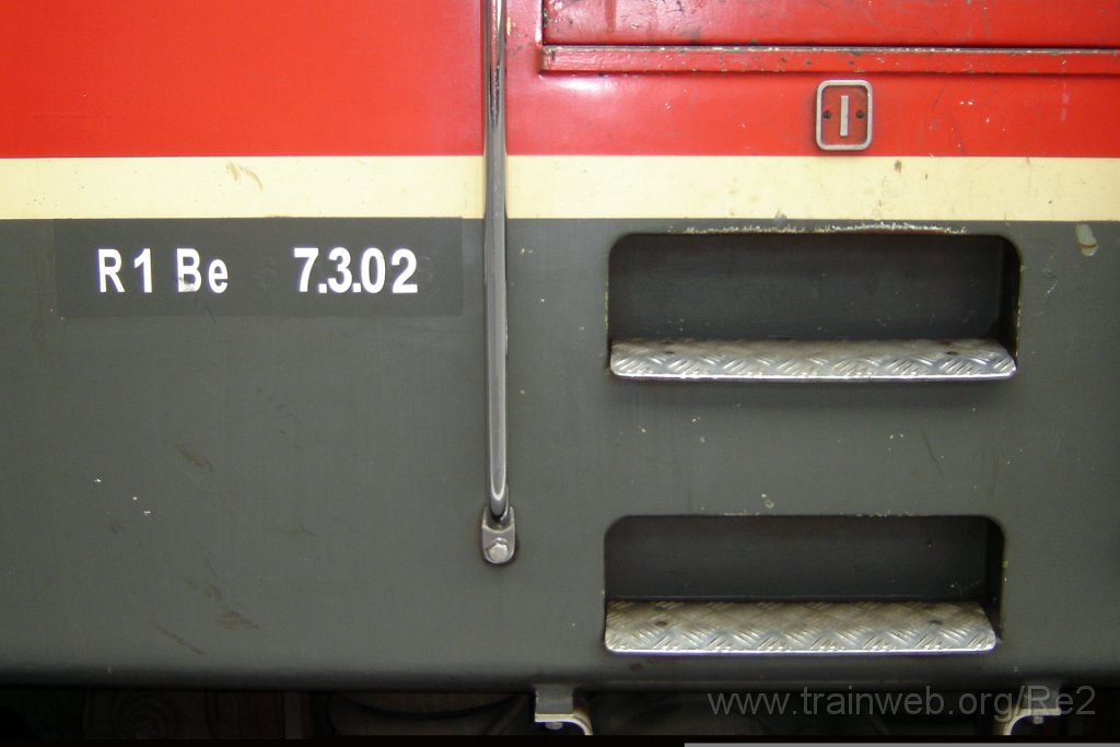 1196-0010-250606.jpg - SBB-CFF Re 4/4'' 11216 / Zürich HB 25.6.2006