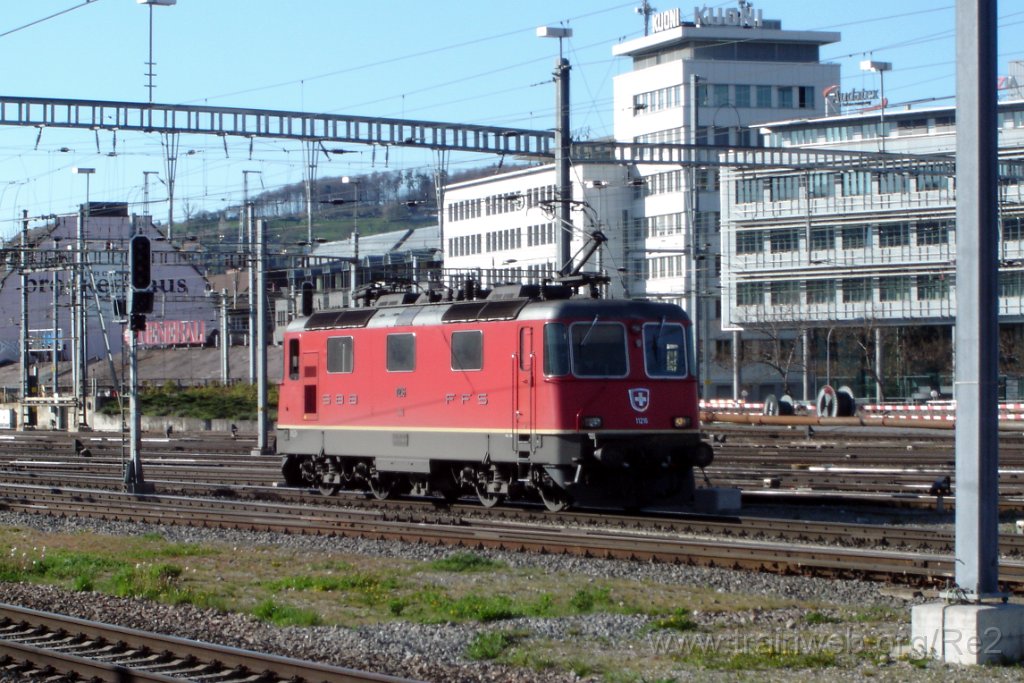 1466-0036-190408.jpg - SBB-CFF Re 4/4'' 11216 / Zürich HB 19.4.2008
