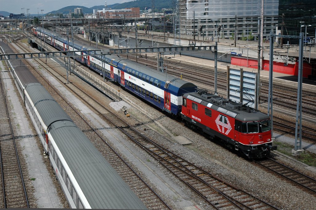 2495-0004-100712.jpg - Re 420.216-4 / Zürich-Hardbrücke 10.7.2012