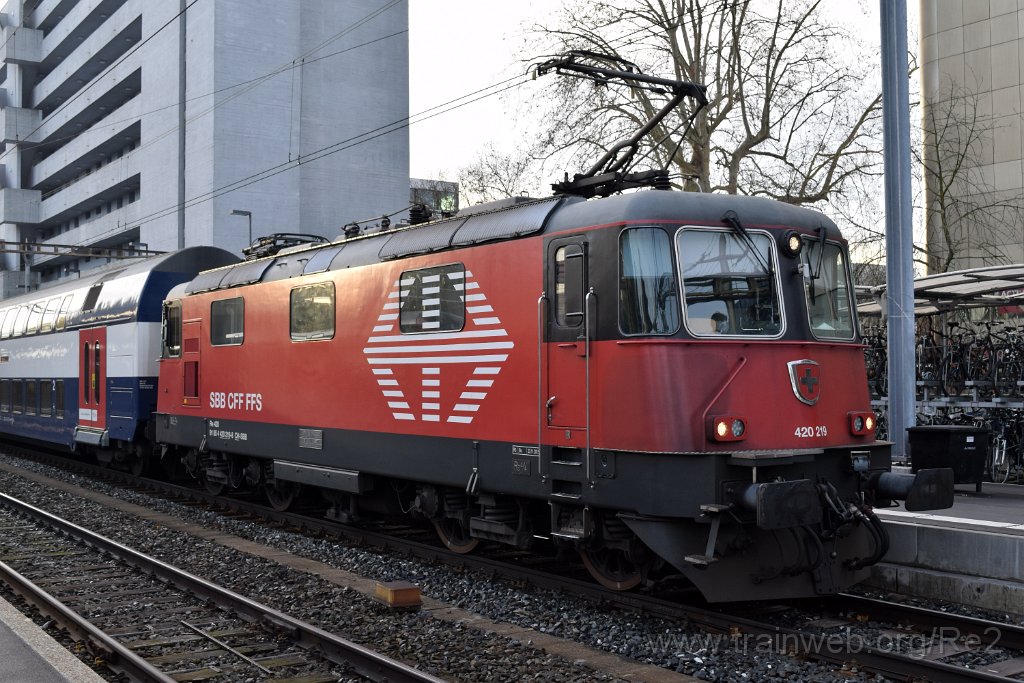 5805-0002-161219.jpg - SBB-CFF Re 420.219-8 (Re 91 85 4 420 219-8 CH-SBB) / Zürich-Altstetten 16.12.2019